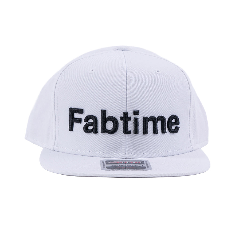 FLAT VISOR CAP WHITE