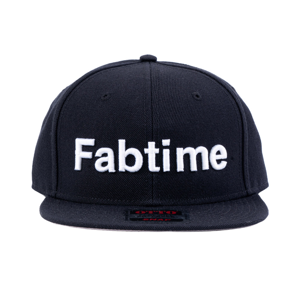 FLAT VISOR CAP BLACK