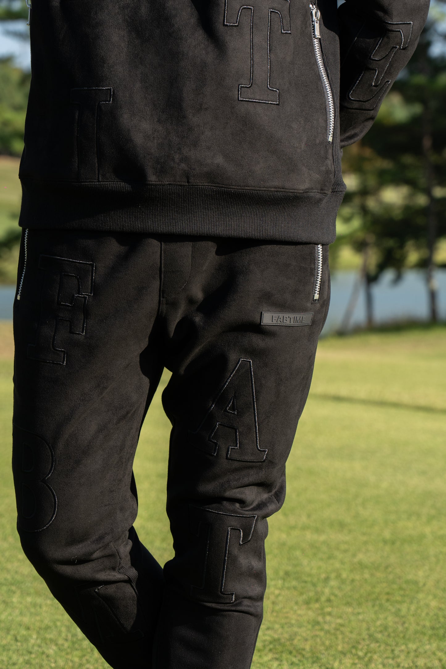 RANDOM LOGO SUEDE TOP