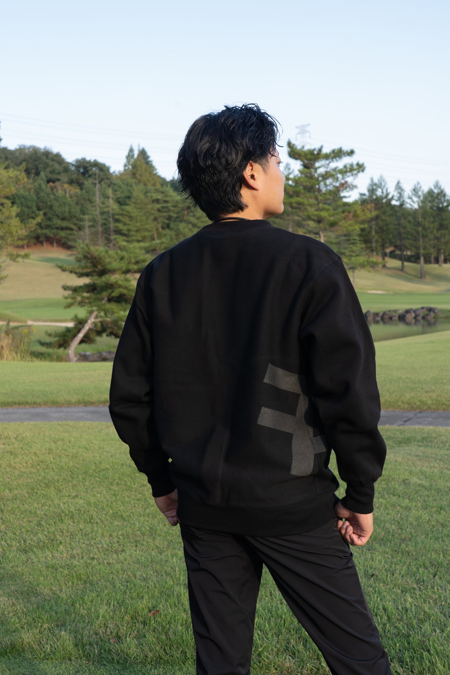 HEAVY WEIGHT SWEATSHIRTS