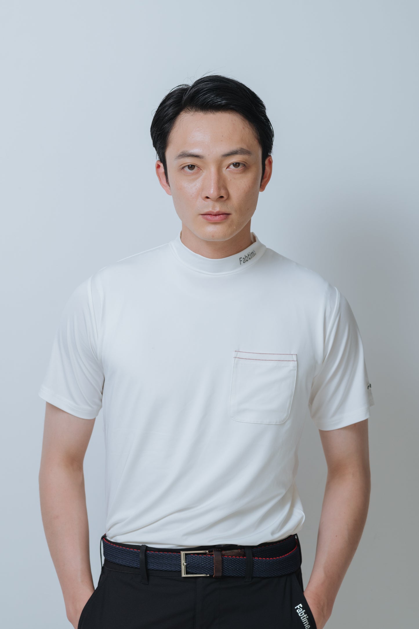 BASIC MOCK NECK TEE WHITE