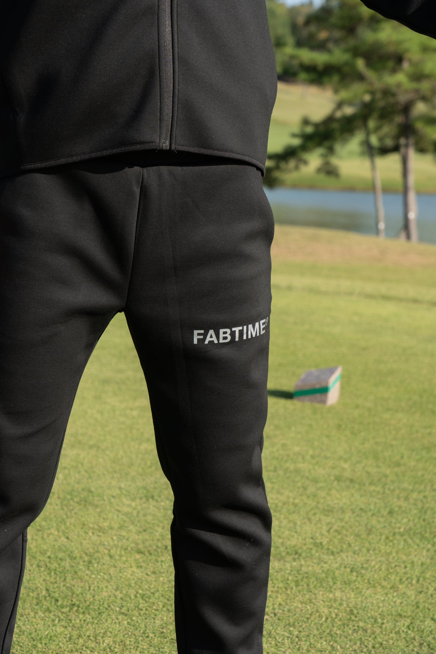 CARDBOARD KNIT PANTS