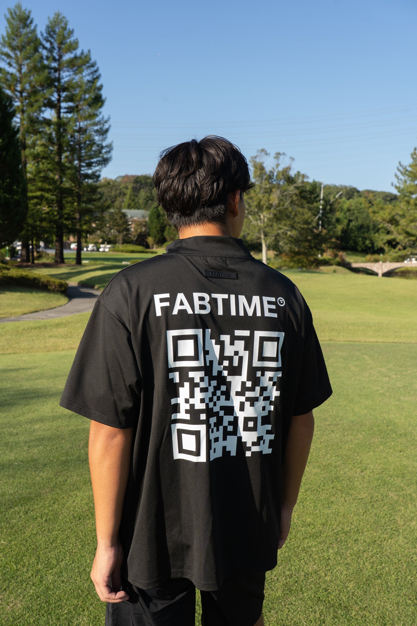 QR MOCK NECK