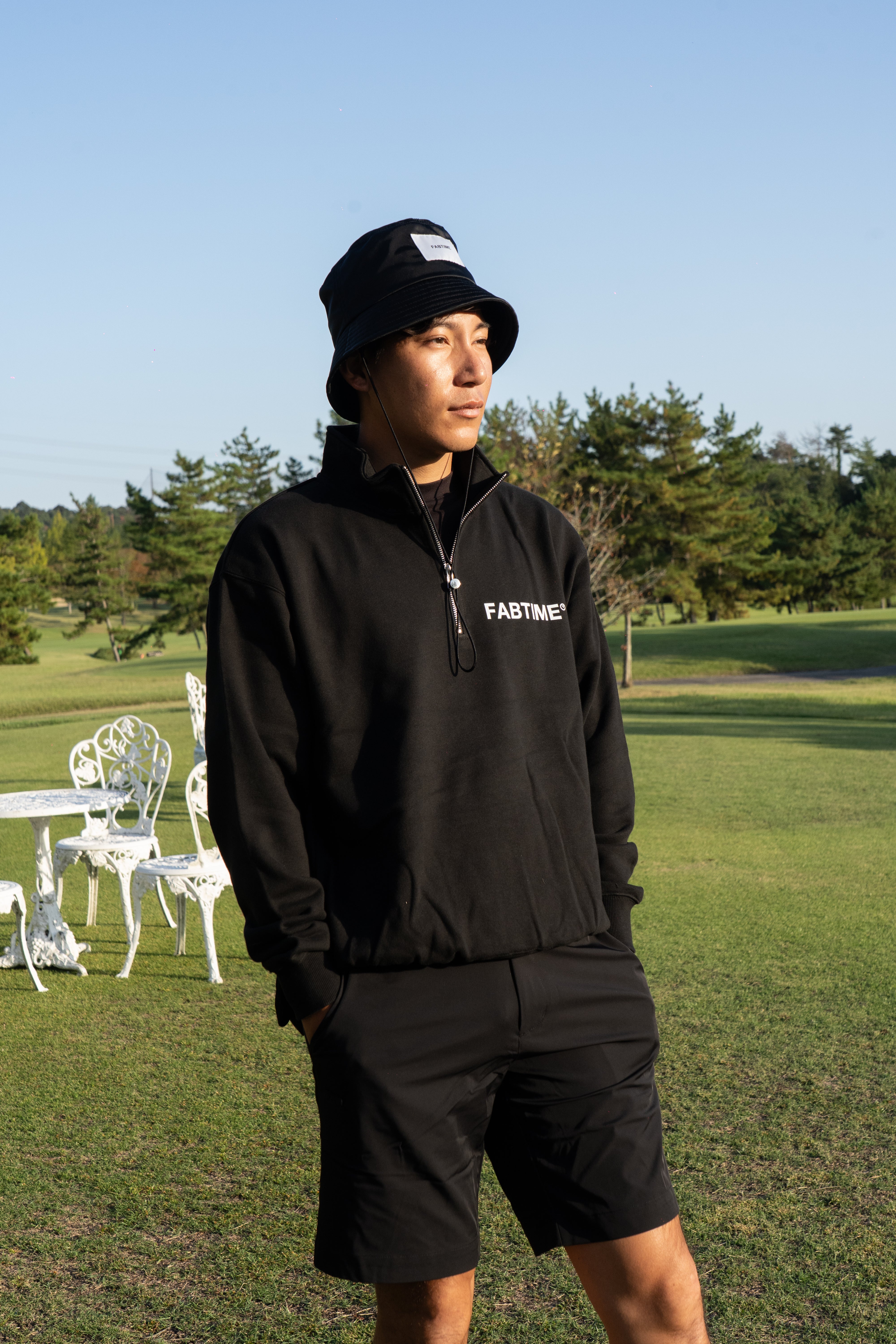 【ホワイト】全方向ストレッチ接結裏メッシュハーフジップスウェットフーディ <PERFORMANCE> (MENS) FABTIME