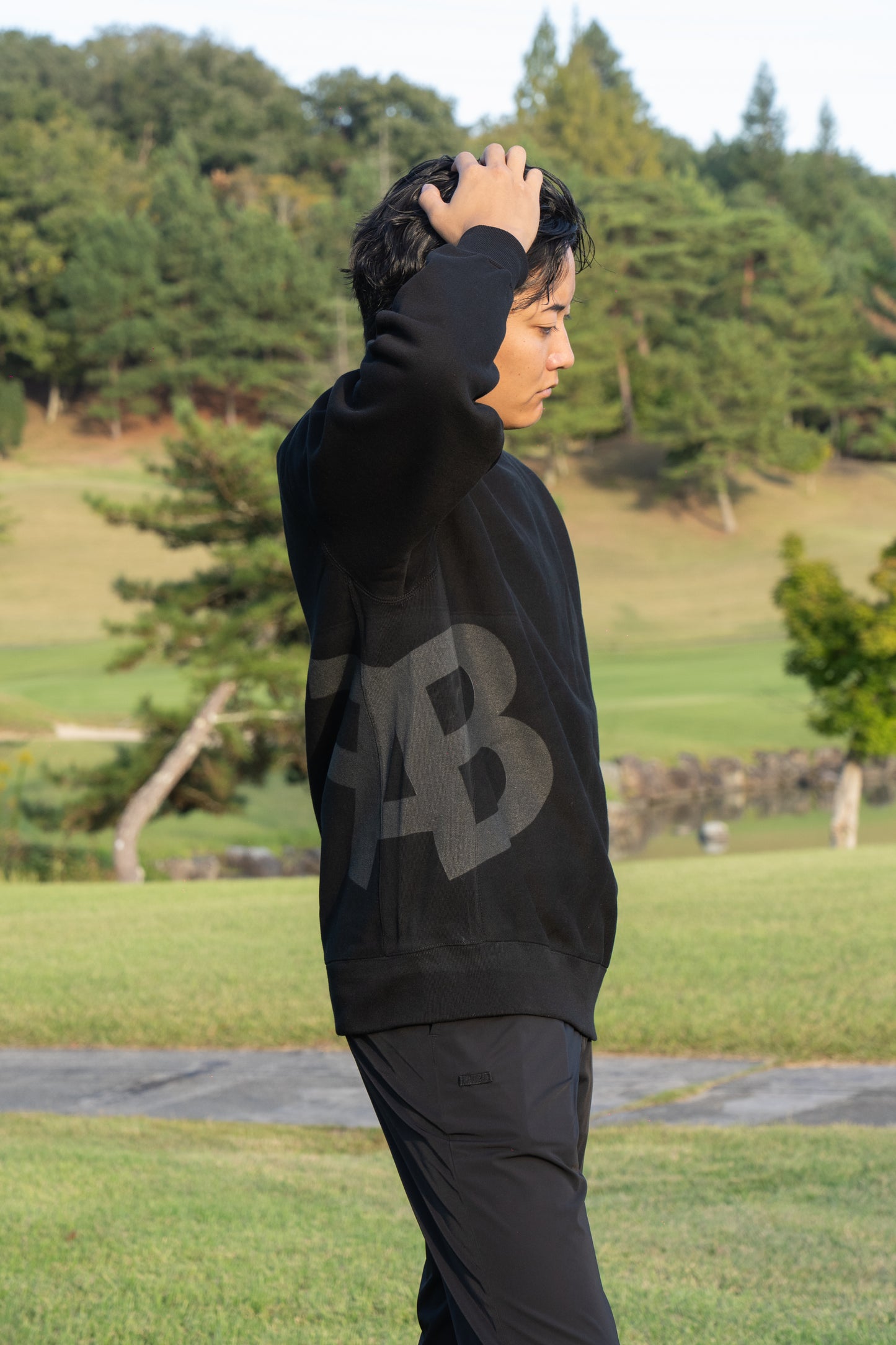HEAVY WEIGHT SWEATSHIRTS