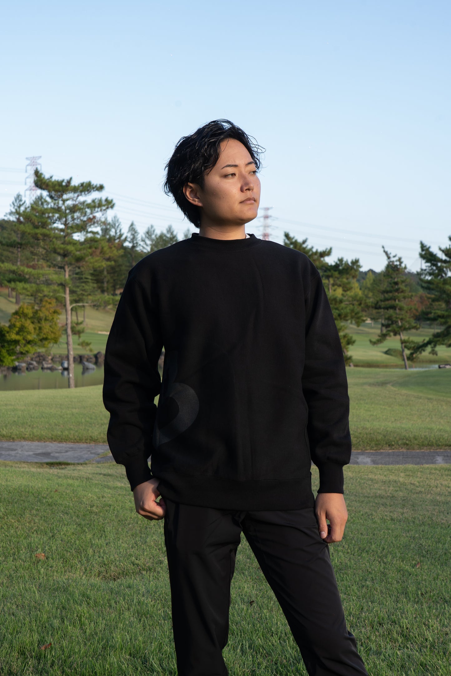 HEAVY WEIGHT SWEATSHIRTS