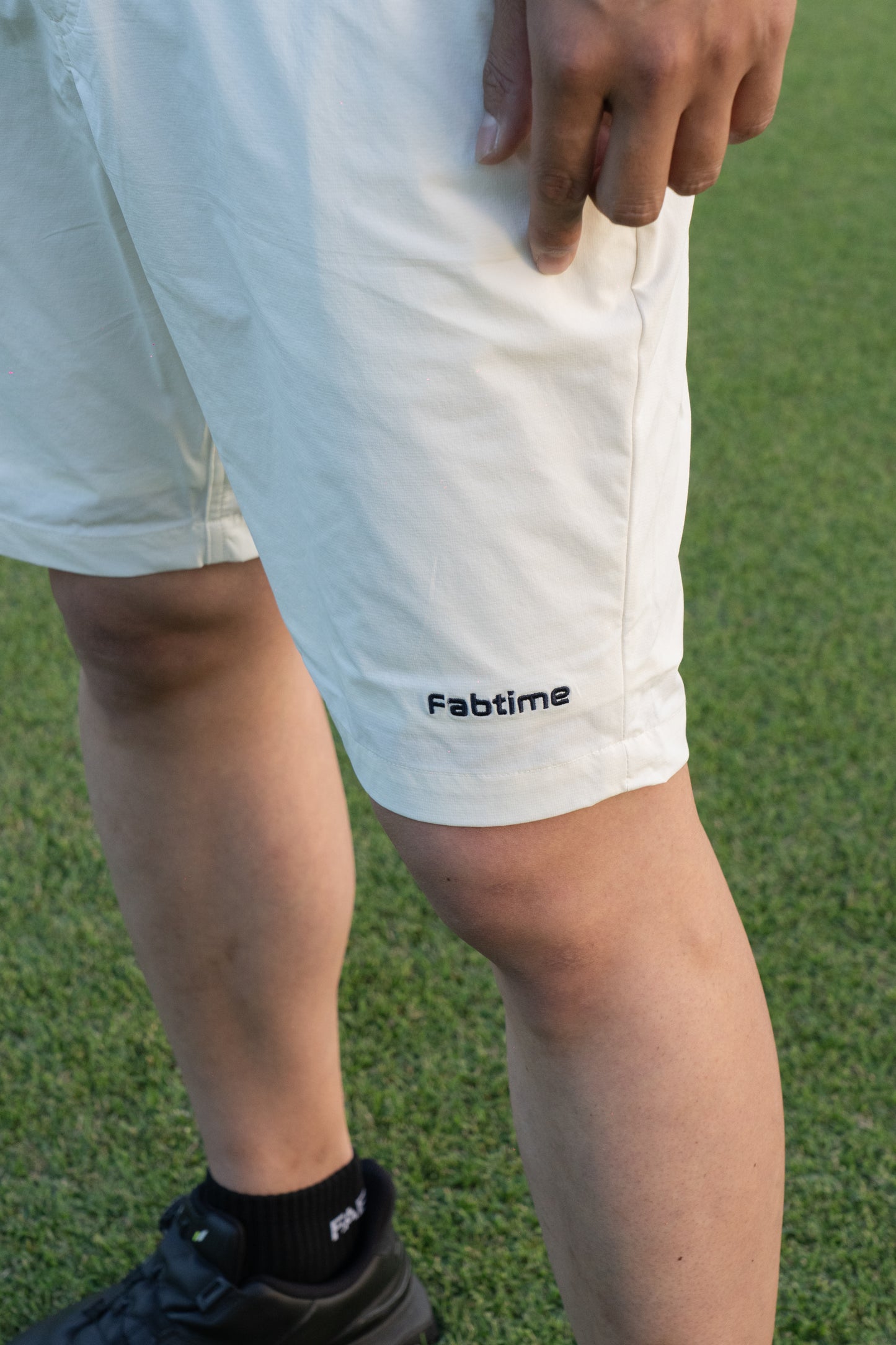 EASY HALF PANTS WHITE