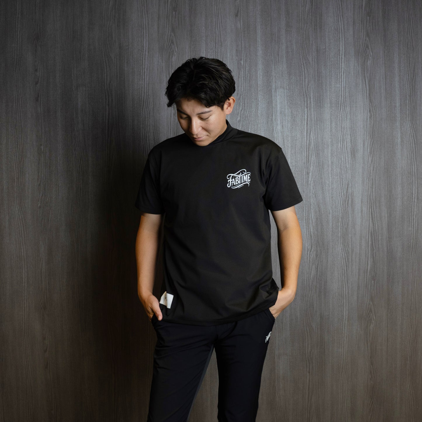 ROUND TATTOO MOCK NECK BLACK